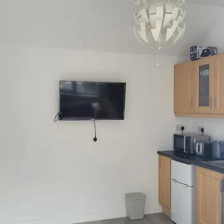 Apartment Achievers *